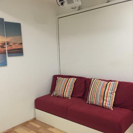Apartment Red Square リュブリャナ エクステリア 写真